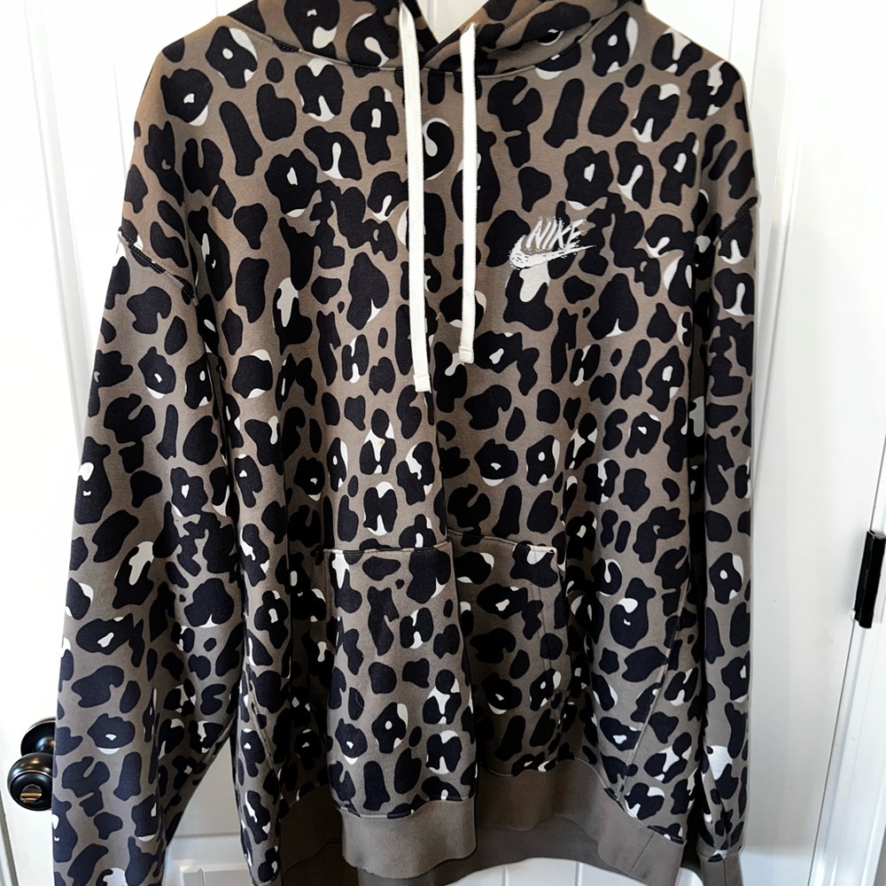 Nike Camo Patterned Sweatshirt